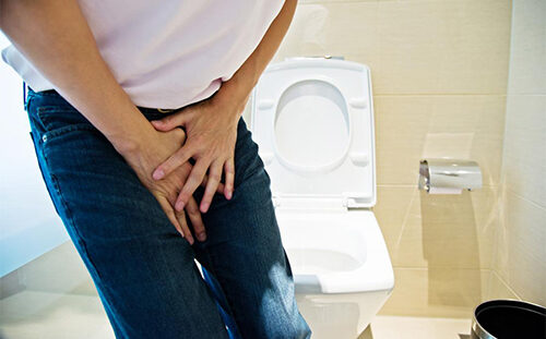 Đau buốt khi đi tiểu ở nam giới: Dấu hiệu, nguyên nhân và cách xử trí